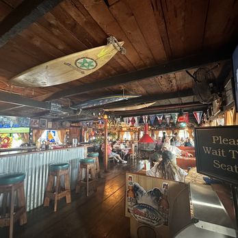 The Chowder Barge - Seafood Near Me - Wilmington, California