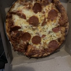 Thee Maria's - Pepperoni pizza
