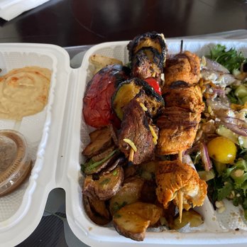 Quebobs Restaurant - Chicken Kabob - Mediterranean Near Me - Los Angeles, California Quebobs Restaurant - Chicken Kabob - Mediterranean Near Me - Los Angeles, California
