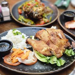 Café Central - Vietnamese crispy chicken