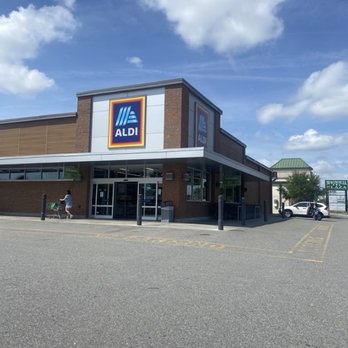 ALDI - Grocery Near Me - Warner Robins, Georgia
