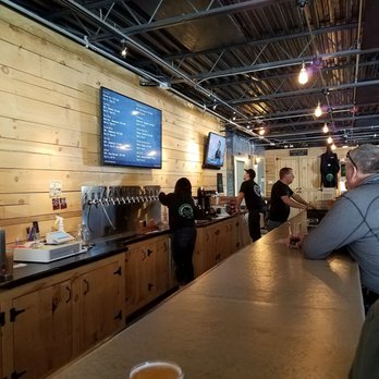 Tin Bridge Brewing Company - Brewpubs Near Me - Westfield, Massachusetts