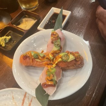 Sushi Beluga -Long Beach - Crispy Rice Appetizer with Salmon for Inflammation - Japanese Near Me - Long Beach, California Sushi Beluga -Long Beach - Crispy Rice Appetizer with Salmon for Inflammation - Japanese Near Me - Long Beach, California