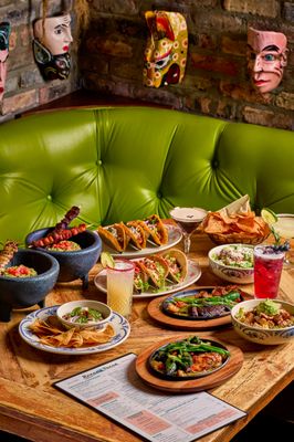 Rocco's Tacos & Tequila Bar by null