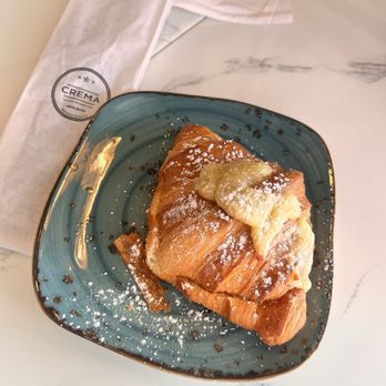 Crema Gourmet  - Almond Croissant - Coffee & Tea Near Me - Pinecrest, Florida