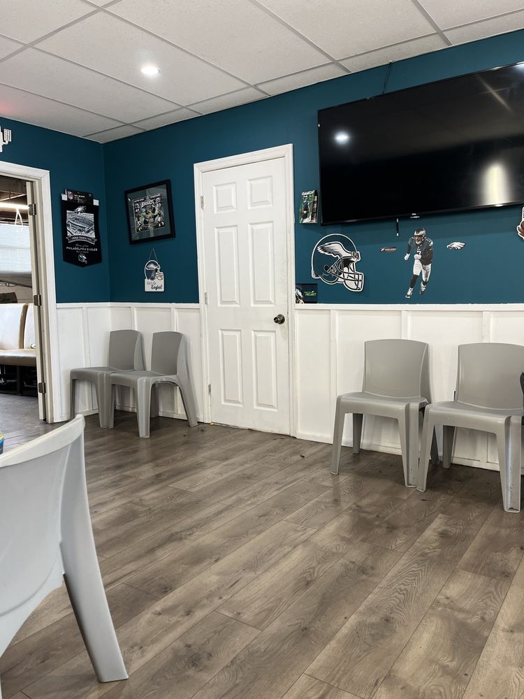 TOP NOTCH 2 Updated March 2024 53 Crescent Blvd