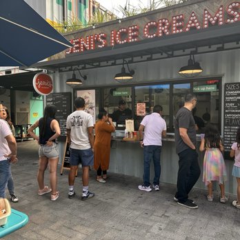Jeni's Splendid Ice Creams - Ice Cream & Frozen Yogurt Near Me - Tampa, Florida Jeni's Splendid Ice Creams - Ice Cream & Frozen Yogurt Near Me - Tampa, Florida