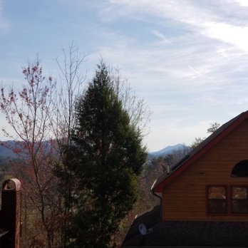 Colonial Properties - Property Management Near Me - Pigeon Forge, Tennessee Colonial Properties - Property Management Near Me - Pigeon Forge, Tennessee