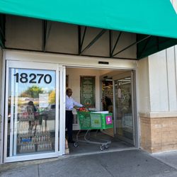 Patel Brothers - Entrance