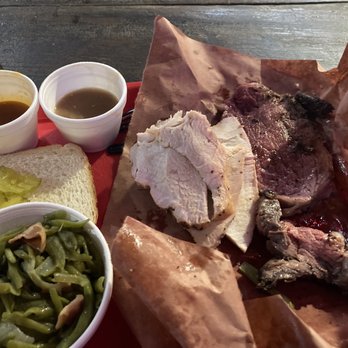 Cooper's Old Time Pit Bar-B-Que - Green beans, turkey, prime rib. - Barbeque Near Me - Austin, Texas Cooper's Old Time Pit Bar-B-Que - Green beans, turkey, prime rib. - Barbeque Near Me - Austin, Texas