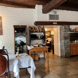 Hotel Rebstock - Restaurant for free breakfast, amazing fresh breads