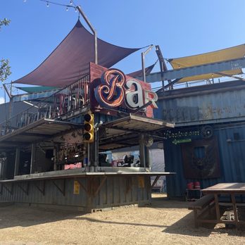 Truck Yard - Food Stands Near Me - Houston, Texas