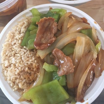 Golden Bowl - Pepper steak and onions with brown rice - Chinese Near Me - Flemington, New Jersey Golden Bowl - Pepper steak and onions with brown rice - Chinese Near Me - Flemington, New Jersey