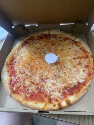 Avellino's Pizzeria & Catering by null