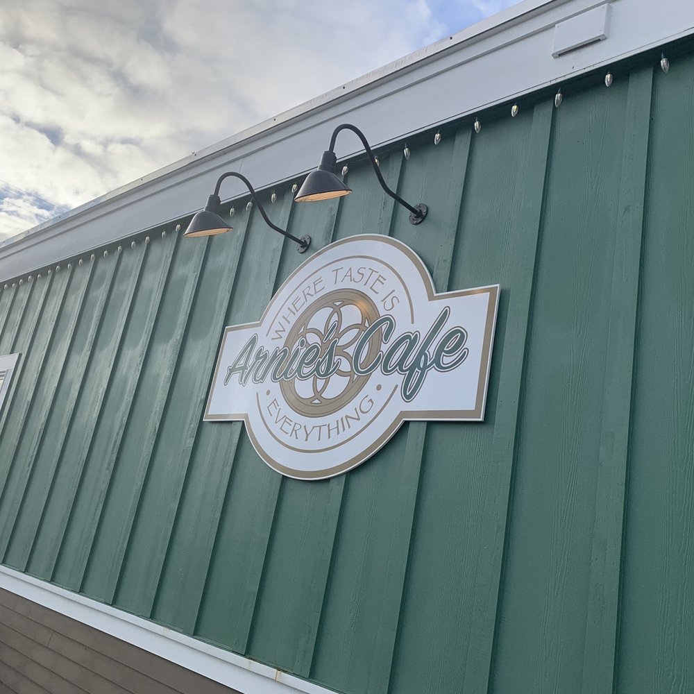 Arnie's Cafe - Breakfast & Brunch Near Me - Warrenton, Oregon Arnie's Cafe - Breakfast & Brunch Near Me - Warrenton, Oregon