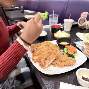 Sushi Ichimoto - Sushi Bars Near Me - Hayward, California