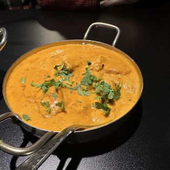Maharaja Royal Bites - Chicken Makhini commonly known as butter chicken was delicious! - Indian Near Me - Reno, Nevada
