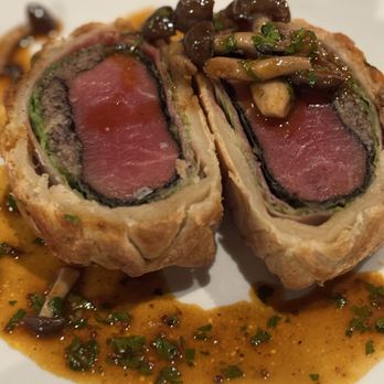 Sidney Street Cafe - Lamb Wellington - New American Near Me - Saint Louis, Missouri Sidney Street Cafe - Lamb Wellington - New American Near Me - Saint Louis, Missouri