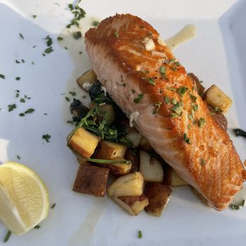 Catcher's Fish House - Grilled Salmon - Seafood Near Me - Freeport, New York