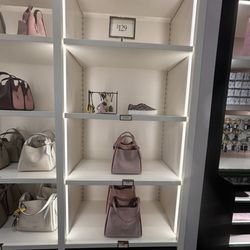 Kate Spade New York Outlet