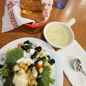 Sizzler - Build Your Own Salad - Seafood Near Me - Los Angeles, California Sizzler - Build Your Own Salad - Seafood Near Me - Los Angeles, California
