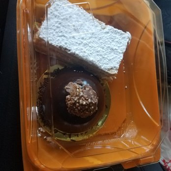 Baklovah Bakery - Ferrero Rocher mousse! - Desserts Near Me - San Antonio, Texas
