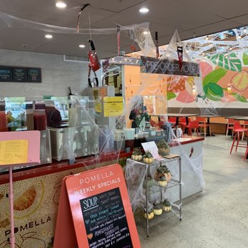 Pomella - Interior - Middle Eastern Near Me - Oakland, California