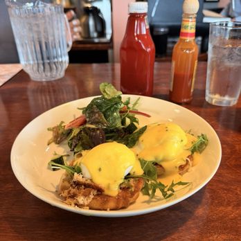 Mama Grande's Cafe - Crab Benedict - Breakfast & Brunch Near Me - Seattle, Washington Mama Grande's Cafe - Crab Benedict - Breakfast & Brunch Near Me - Seattle, Washington