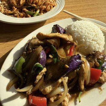 Thai Town Cuisine - Thai Near Me - Indianapolis, Indiana Thai Town Cuisine - Thai Near Me - Indianapolis, Indiana