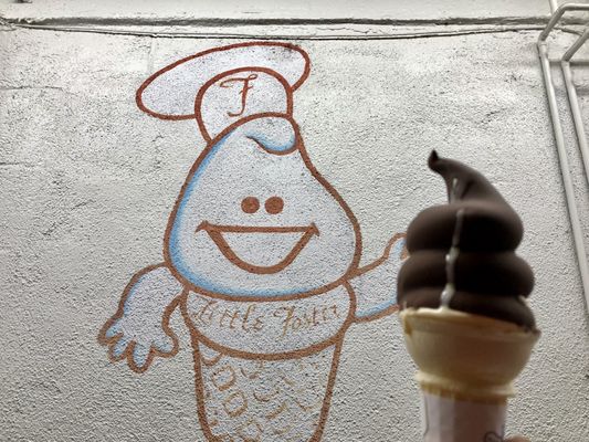 Fosters Freeze by null