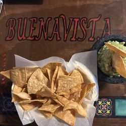 Buena Vista Mexican Restaurant - Chips and guac
