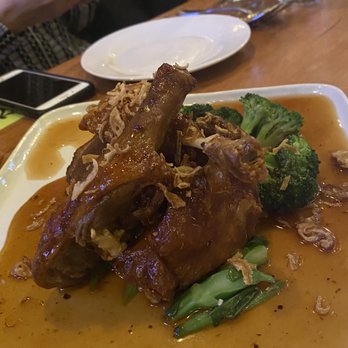 Zabb PuTawn - Tamarind duck - Thai Near Me - New York, New York Zabb PuTawn - Tamarind duck - Thai Near Me - New York, New York