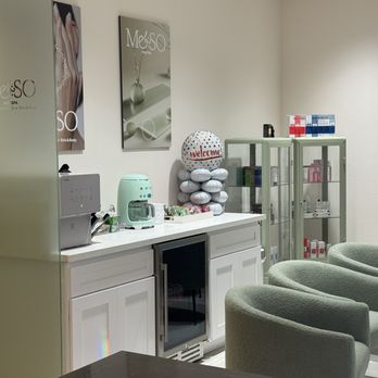 MeSO Medspa - Nice clean lobby with coffee and water - Skin Care Near Me - Anaheim, California