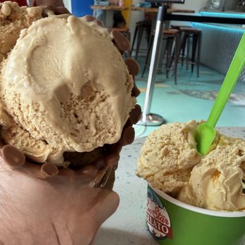 Sea Star Gelato - My cone and husband cup - Gelato Near Me - Seaside, Oregon Sea Star Gelato - My cone and husband cup - Gelato Near Me - Seaside, Oregon