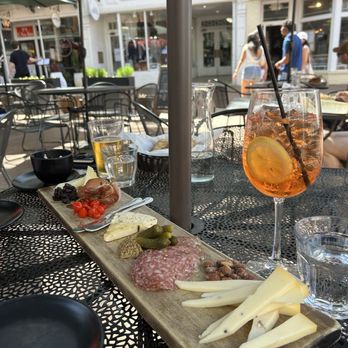 Tilman's - Large charcuterie board and spritz - Wine Bars Near Me - Charlottesville, Virginia