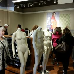 Banana Republic Factory Store