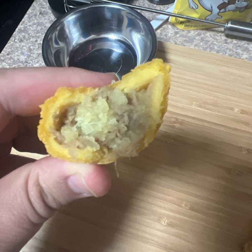 Mama's Empanadas - Shredded Beef with Potatoes (corn only) - Empanadas Near Me - Astoria, New York Mama's Empanadas - Shredded Beef with Potatoes (corn only) - Empanadas Near Me - Astoria, New York