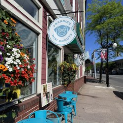 Frannie’s Mini Donuts - Donuts, Pastries, Coffeee