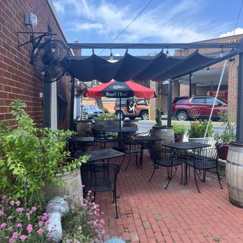 Apfel Haus Bistro and Bakery - Outdoor seating - Bakeries Near Me - Louisa, Virginia Apfel Haus Bistro and Bakery - Outdoor seating - Bakeries Near Me - Louisa, Virginia