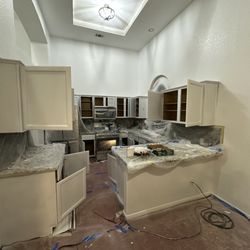 Kir Remodeling - Refinished and painted the kitchen