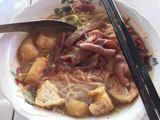 Air Itam Sister Curry Mee by null