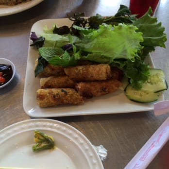 Pho Sing Sing - Veggie egg rolls - Vietnamese Near Me - Las Vegas, Nevada Pho Sing Sing - Veggie egg rolls - Vietnamese Near Me - Las Vegas, Nevada