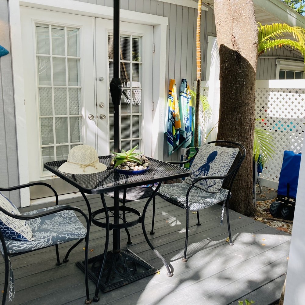 Tarpon Tale Inn - Hotels Near Me - Sanibel, Florida Tarpon Tale Inn - Hotels Near Me - Sanibel, Florida