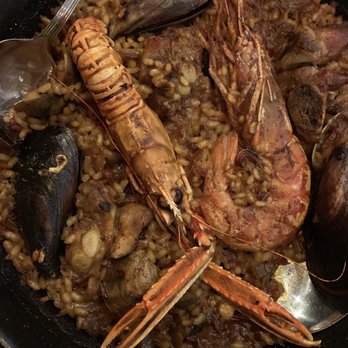 Miño - Pailla!!! - Seafood Near Me - Barcelona, B Miño - Pailla!!! - Seafood Near Me - Barcelona, B