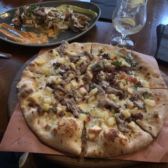 Vault Brewing - Duck and Duck & Apple Pizza Pork Belly Fries - Breweries Near Me - Yardley, Pennsylvania