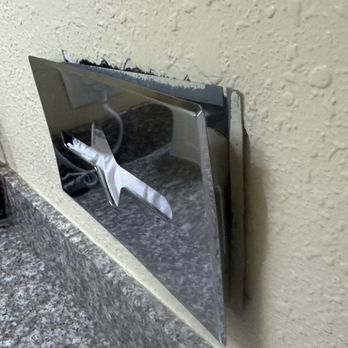 Rodeway Inn - The Kleenex dispenser is also falling out of the wall - Hotels Near Me - Medford, Oregon Rodeway Inn - The Kleenex dispenser is also falling out of the wall - Hotels Near Me - Medford, Oregon