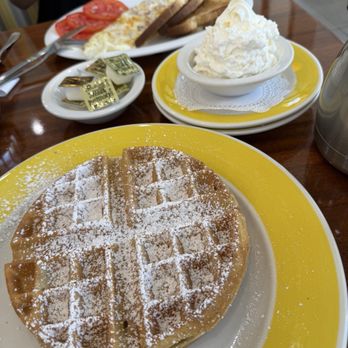 Yellow Yolk - Breakfast & Brunch Near Me - Pompano Beach, Florida
