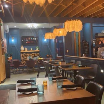 The District SPR - Inside restaurant - Wine Bars Near Me - Jacksonville, Florida The District SPR - Inside restaurant - Wine Bars Near Me - Jacksonville, Florida