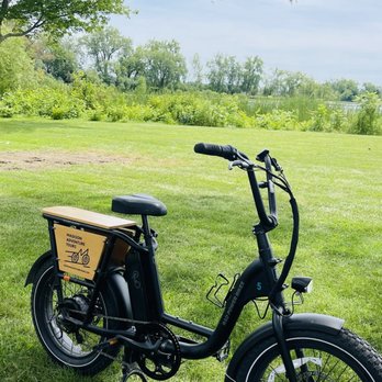 Madison Adventure Tours - Bike tours Near Me - Madison, Wisconsin Madison Adventure Tours - Bike tours Near Me - Madison, Wisconsin