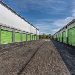 Exterior photo of Extra Space Storage - Gurnee, Illinois Exterior photo of Extra Space Storage - Gurnee, Illinois